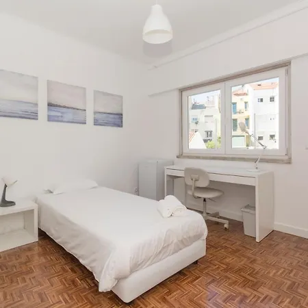 Houze_6 Flat In Campolide Near Parque Eduardo Vii 公寓
